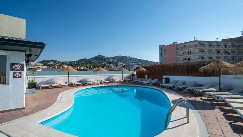 Lloret Santa Rosa Hotel by Pierre & Vacances 